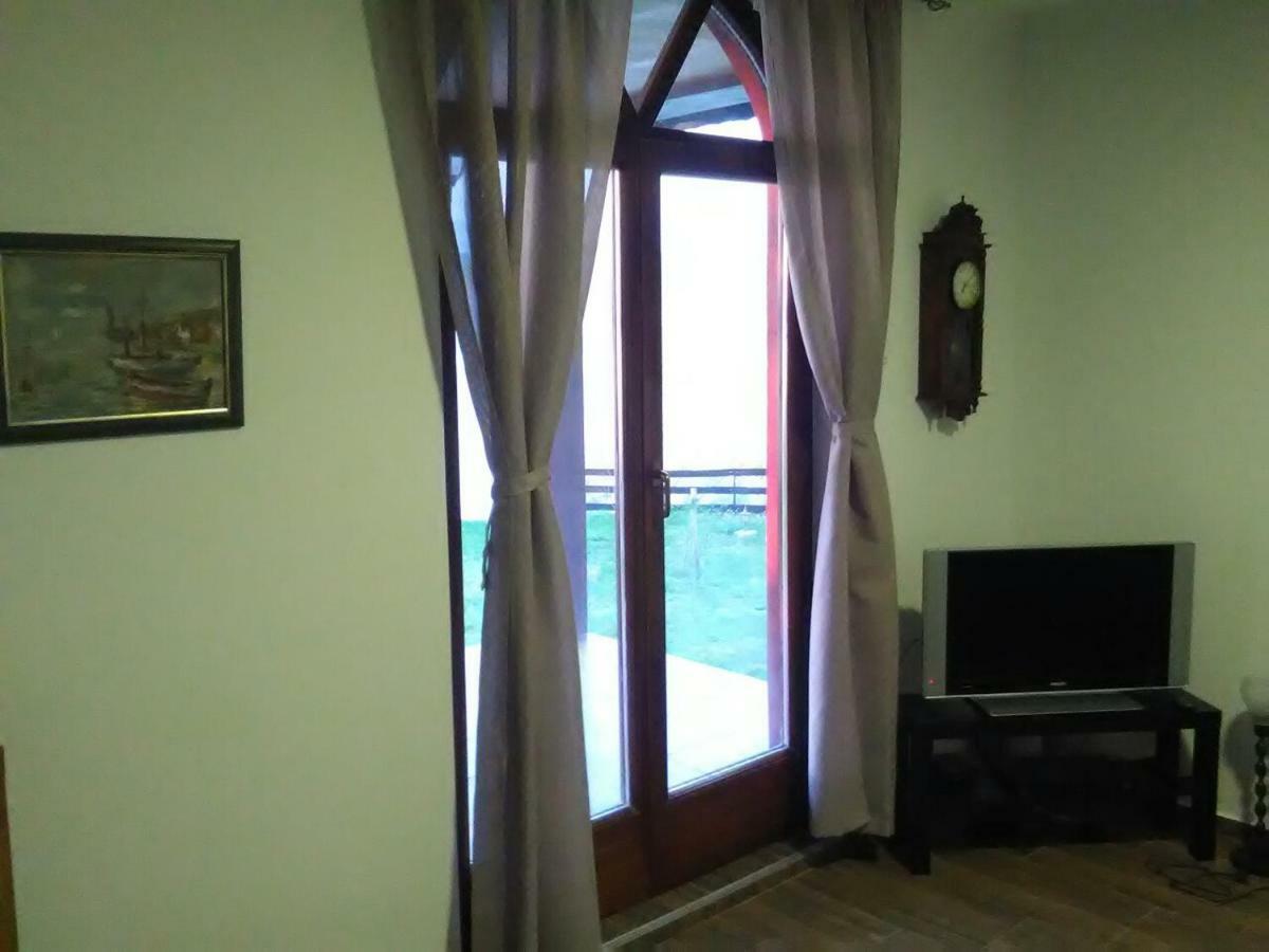 Carobni Breg Villa Golubac Bagian luar foto